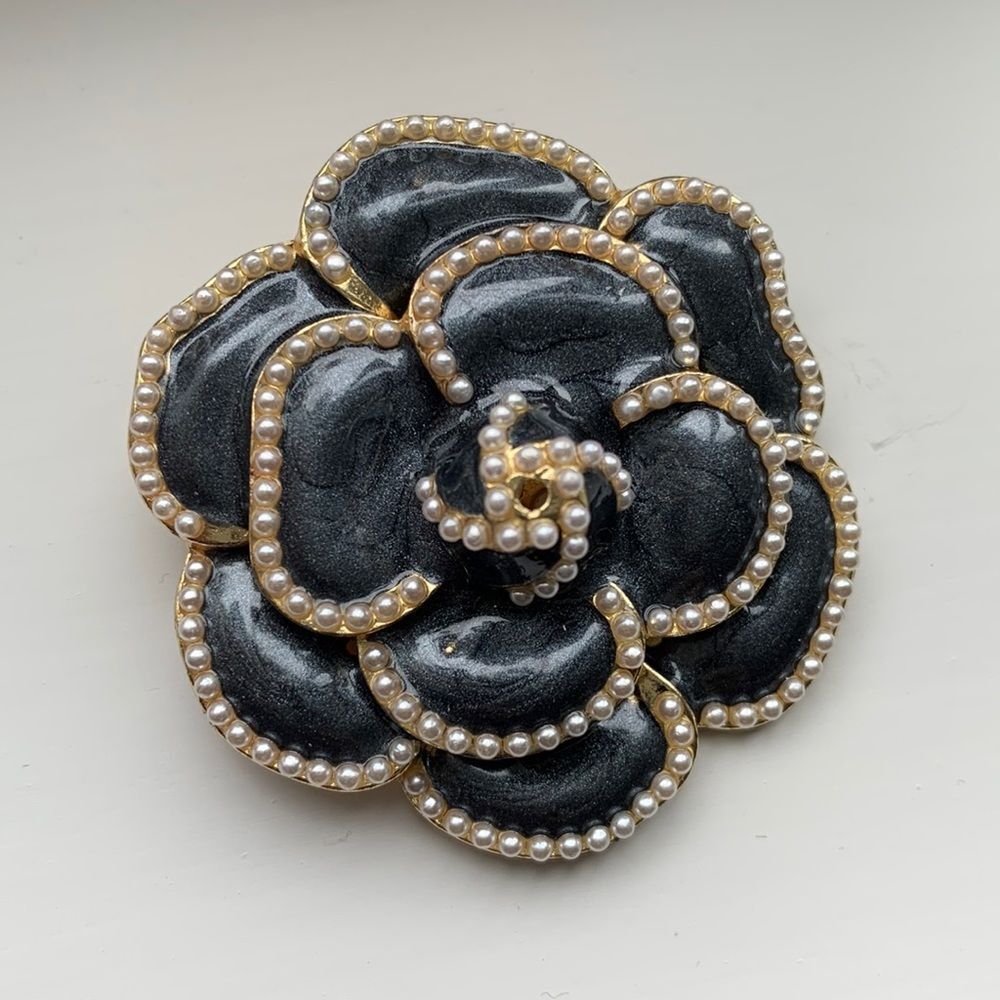 Black Camellia Flower Brooch, Faux Pearls & Gold Tone Lapel Pin